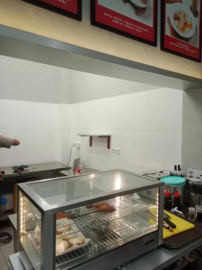 Penambahan interior nasi lemak BSD